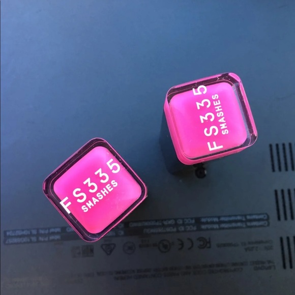 2/$5-Full Spectrum Color Idol -Satin Lipstick - Picture 3 of 4